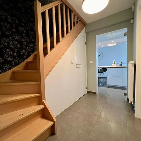 Maison Cosy Dans Le Centre De Francorchamps * スタヴロ